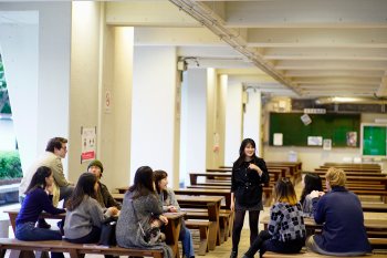 Members of “Horizon”, a student organization  at Sophia dedicated to youth empowerment, joins the University  Innovation Fellows (UIF) program at Stanford University and completes  its fellowship as the first participating members from Japan